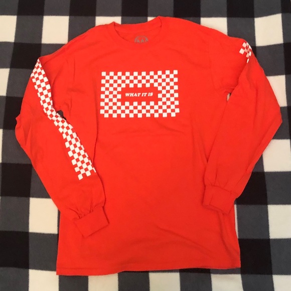 What it is Long sleeve shirt - Picture 2 of 3